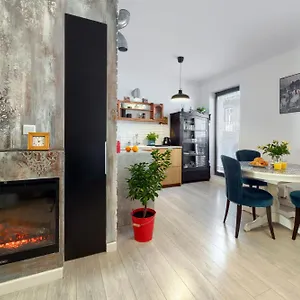 Apartament Praga Polnoc - Najciekawsza Dzielnica Warszawy, Warszawa