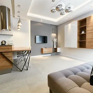 luxury-apartment-by-wawel-castle.krakowhotelspoland.com/